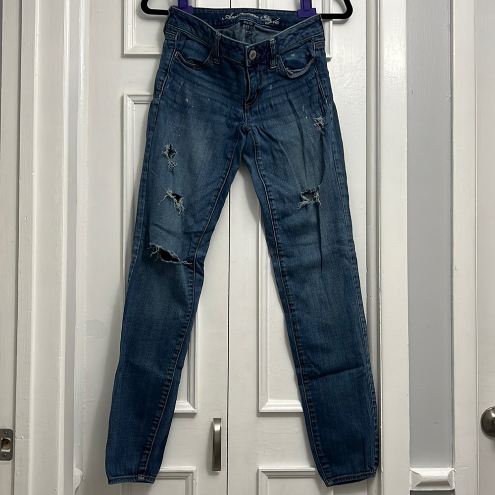 🚨($6 for Live Show only!) Distressed Denim Jeans 99% Cotton American Eagle